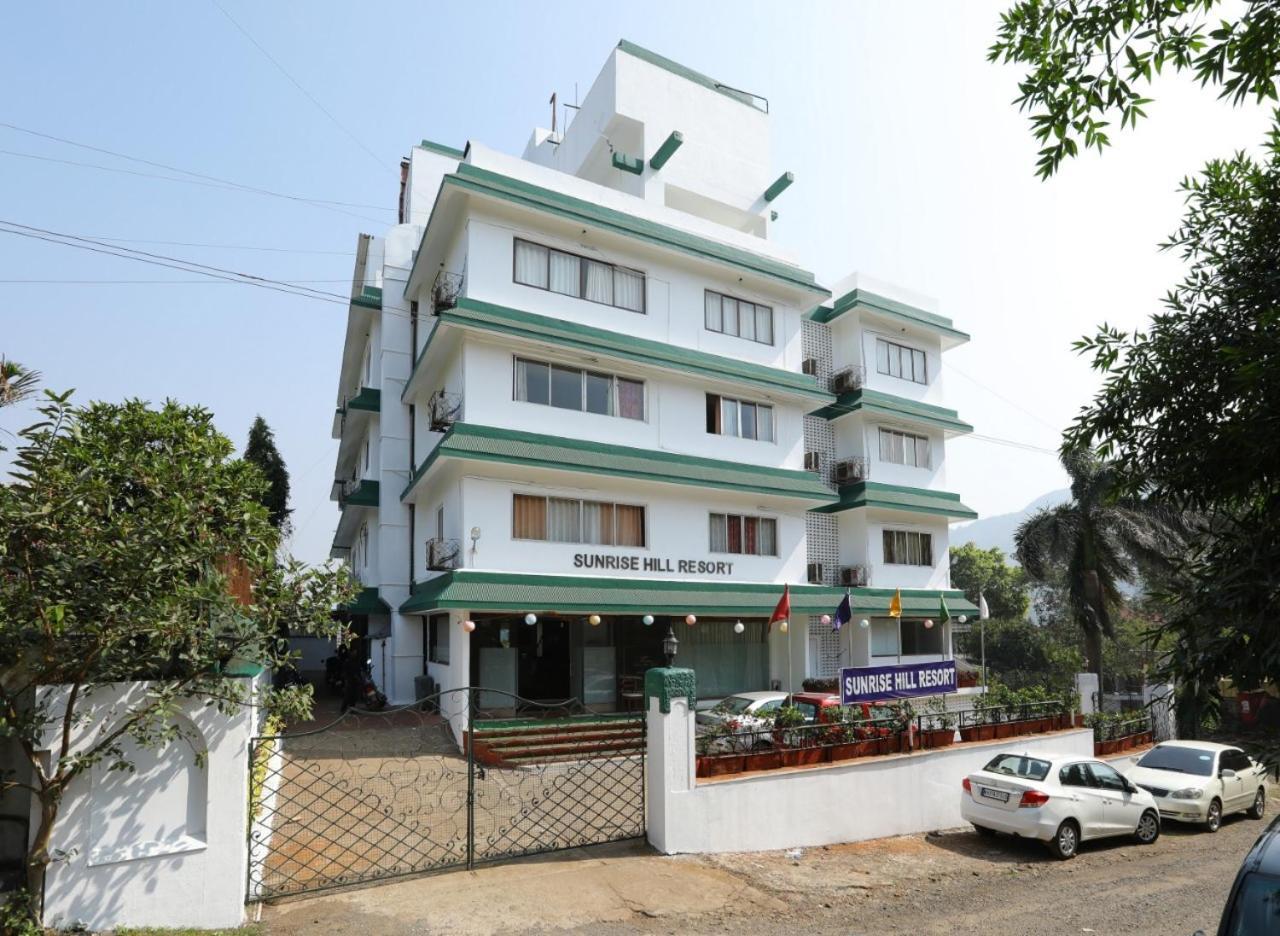 Sunrise Hill Resort Khandala  Exterior photo